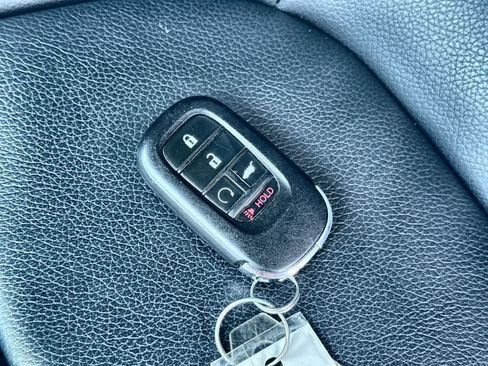 Used 2023 Honda Pilot EX-L image 28