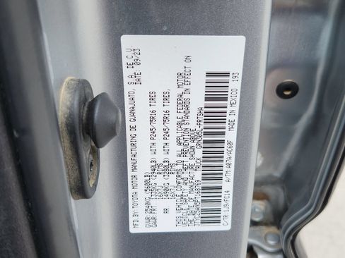 Used 2023 Toyota Tacoma SR5 w/ Technology Package AWD/4WD image 19