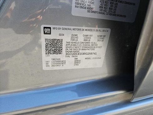 Used 2024 Chevrolet Silverado 1500 Custom Trail Boss w/ LPO, Dark Essentials Package image 24