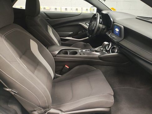 Certified 2023 Chevrolet Camaro LT image 7