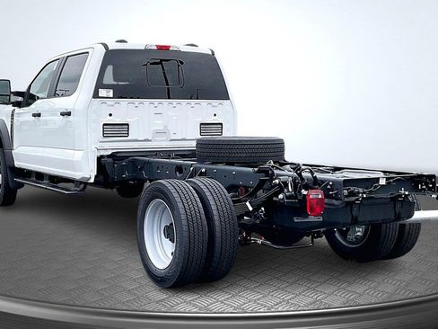 New 2026 Ford F450 XL w/ XL Chrome Package AWD/4WD image 3