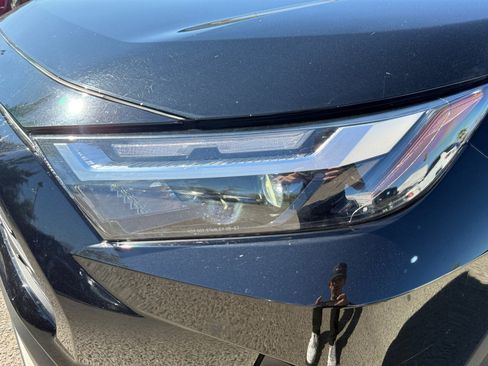 Used 2025 Toyota RAV4 XLE Premium FWD image 9