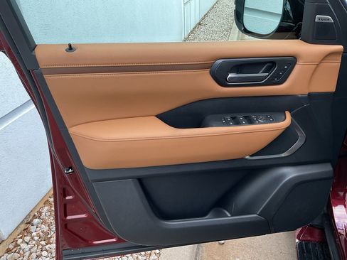 New 2026 Nissan Armada Platinum Reserve image 12