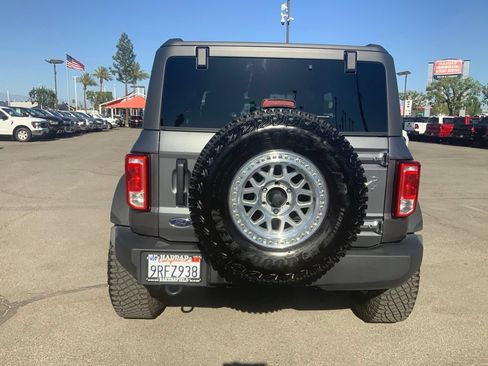 Used 2024 Ford Bronco Big Bend w/ Sasquatch Package AWD/4WD image 6