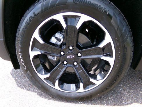 New 2026 Chevrolet Equinox LT w/ Convenience Package II image 22