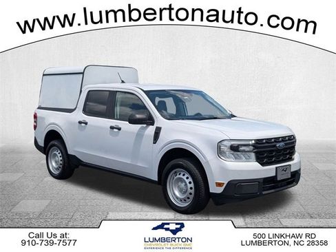 Used 2023 Ford Maverick XL image 1