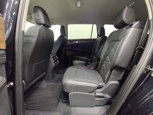 New 2026 Volkswagen Atlas SE image 37