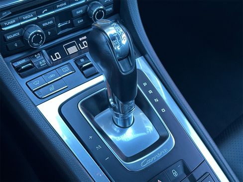 Used 2015 Porsche 911 Carrera 4S image 21