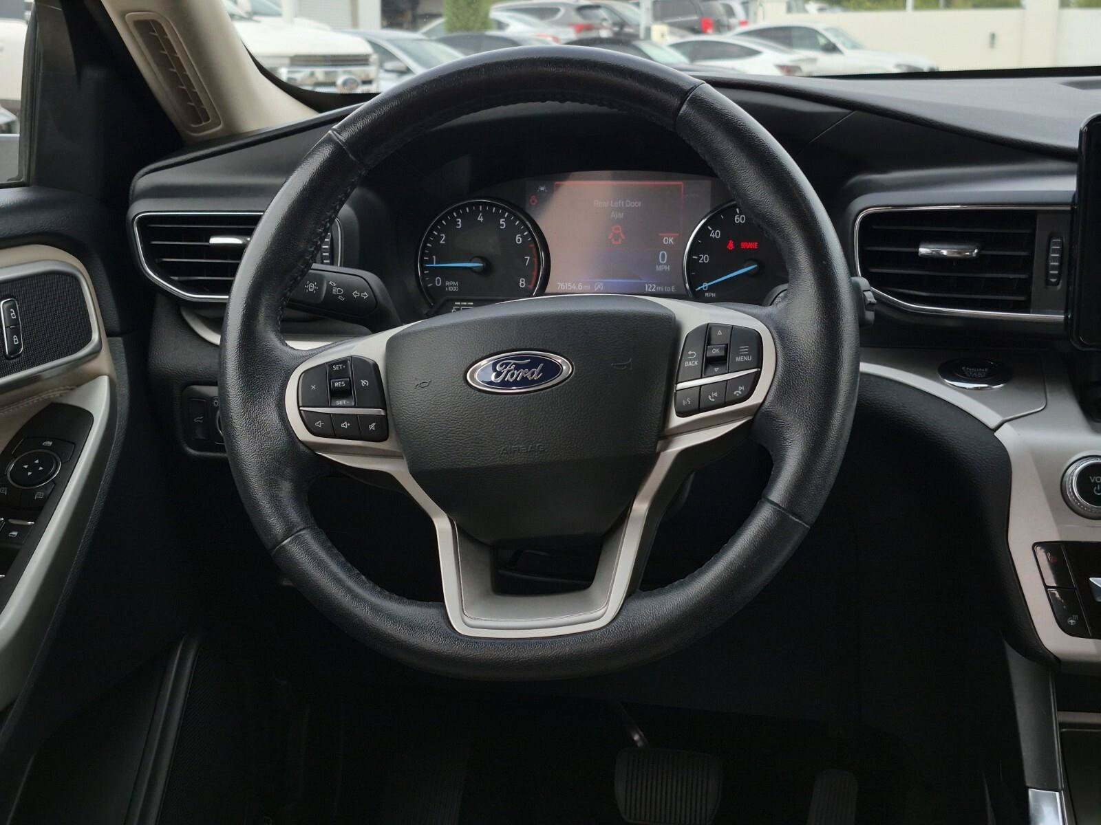 Used 2022 Ford Explorer XLT w/ Equipment Group 202A RWD image 21