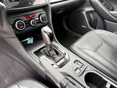 Used 2019 Subaru Crosstrek 2.0i Limited w/ Moonroof Package w/Navigation image 19