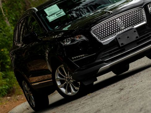 Used 2019 Lincoln MKC Select w/ Select Plus Package image 23