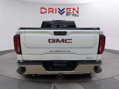 Used 2021 GMC Sierra 1500 SLT w/ SLT Premium Plus Package
