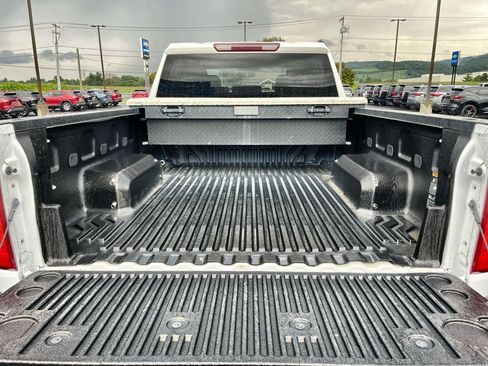Used 2022 Chevrolet Silverado 3500 W/T w/ WT Convenience Package AWD/4WD image 23