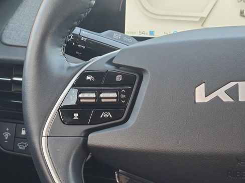 Used 2023 Kia EV6 Wind image 15