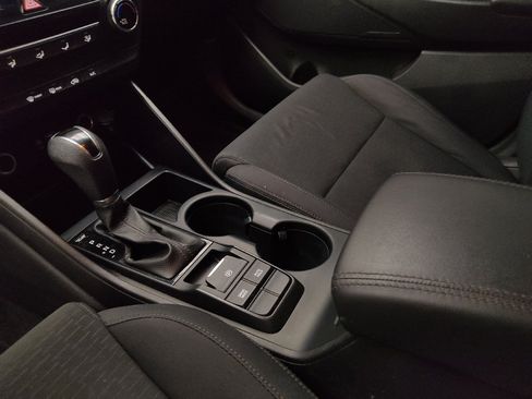 Used 2019 Hyundai Tucson SE w/ Cargo Package FWD image 26