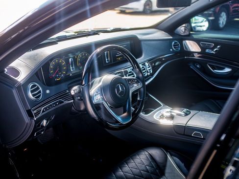 Used 2020 Mercedes-Benz Maybach S 650 image 13
