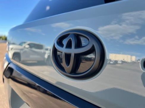 Used 2024 Toyota Sequoia Platinum AWD/4WD image 13