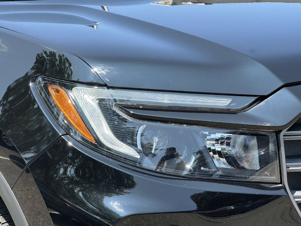 Certified 2023 Honda Passport TrailSport image 7