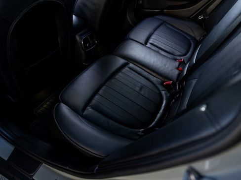 Used 2019 MINI Cooper Clubman S w/ Driver Assistance Package image 46