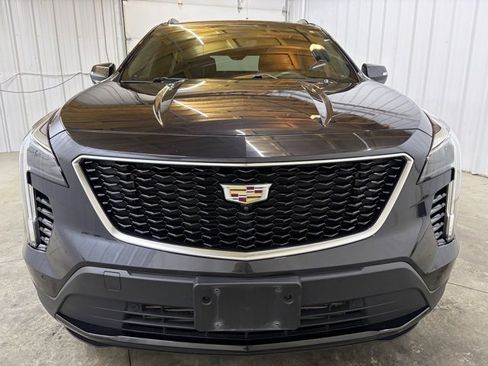 Used 2022 Cadillac XT4 Sport image 2
