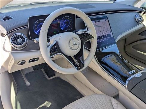 Used 2023 Mercedes-Benz EQS 450+ Sedan image 10
