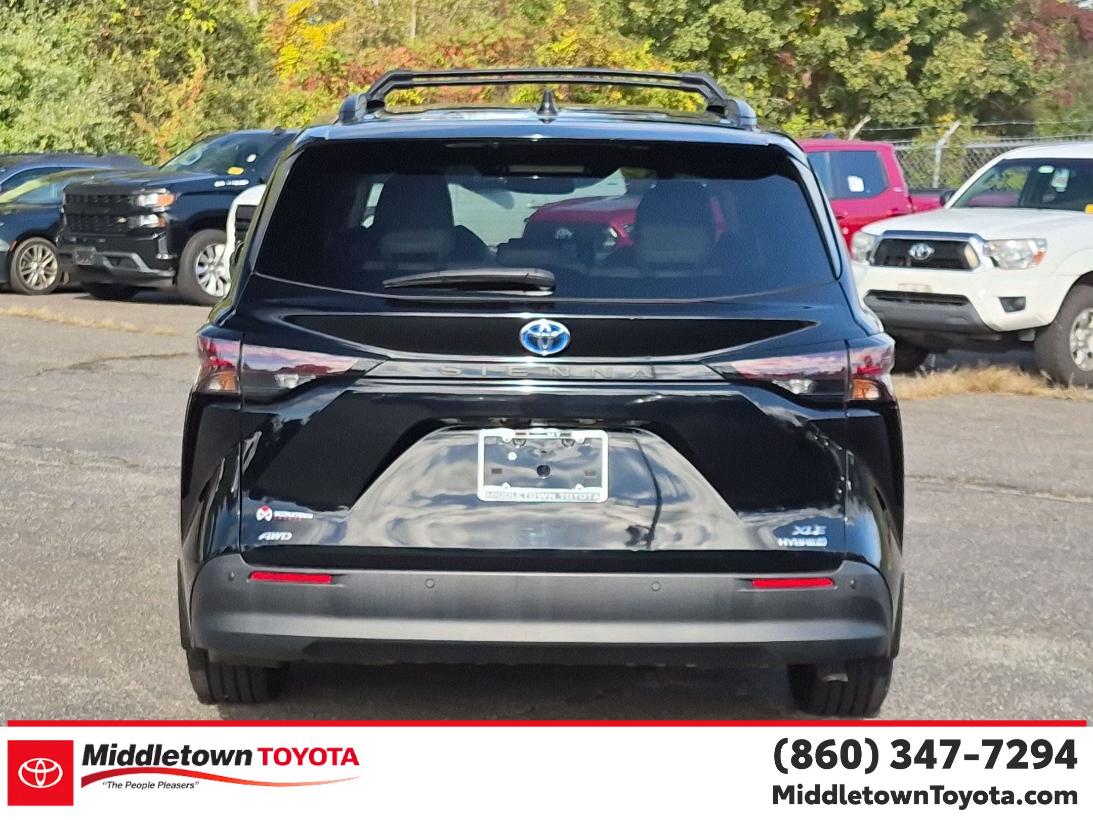 Certified 2024 Toyota Sienna XLE w/ XLE Plus Package AWD/4WD image 4