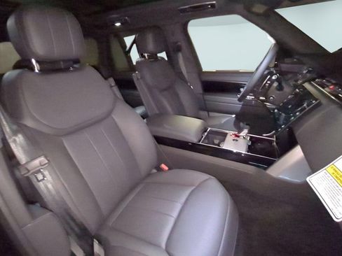 New 2026 Land Rover Range Rover SE AWD/4WD image 30
