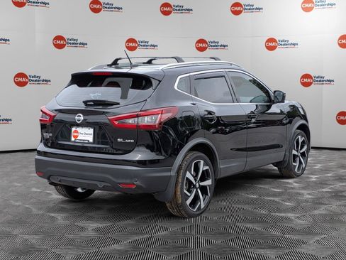 Used 2021 Nissan Rogue Sport SL AWD/4WD image 5