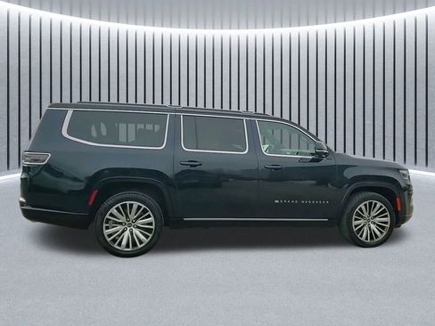 Used 2024 Jeep Grand Wagoneer L Series III image 7