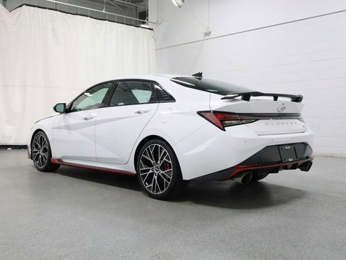 Used 2022 Hyundai Elantra N FWD image 3