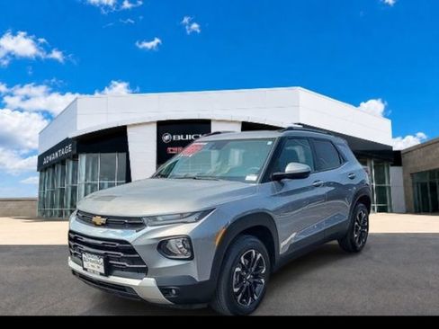 Certified 2023 Chevrolet TrailBlazer LT AWD/4WD image 8