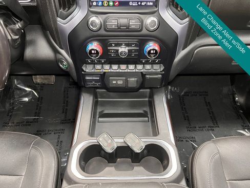 Used 2021 GMC Sierra 1500 SLT w/ SLT Premium Package AWD/4WD image 14