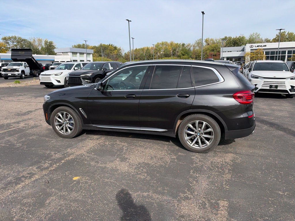 Used 2018 BMW X3 xDrive30i w/ Executive Package AWD/4WD image 27