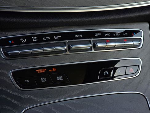 Used 2021 Mercedes-Benz E 53 AMG 4MATIC Sedan image 43