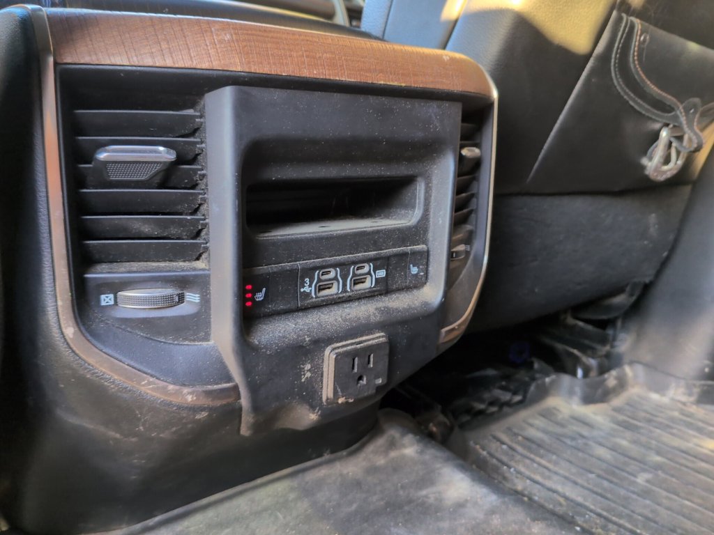 Used 2019 RAM 2500 Limited AWD/4WD image 34