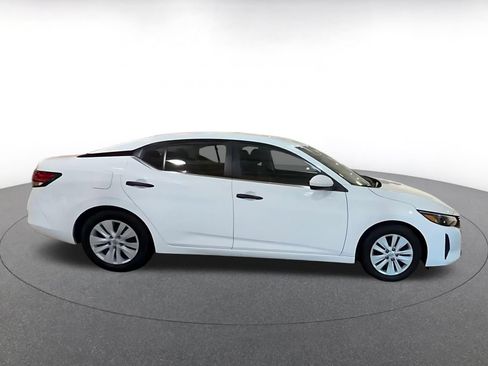 Used 2025 Nissan Sentra S FWD image 16
