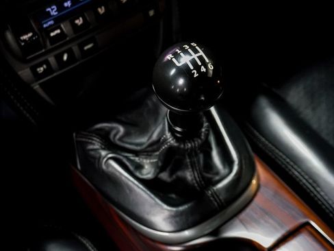 Used 2005 Porsche 911 Carrera S RWD image 10