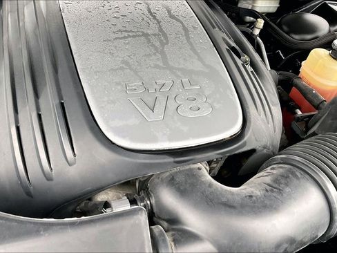Used 2015 Dodge Challenger R/T w/ Quick Order Package 28B R/T RWD image 31