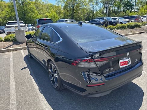 Used 2023 Honda Accord Sport image 15
