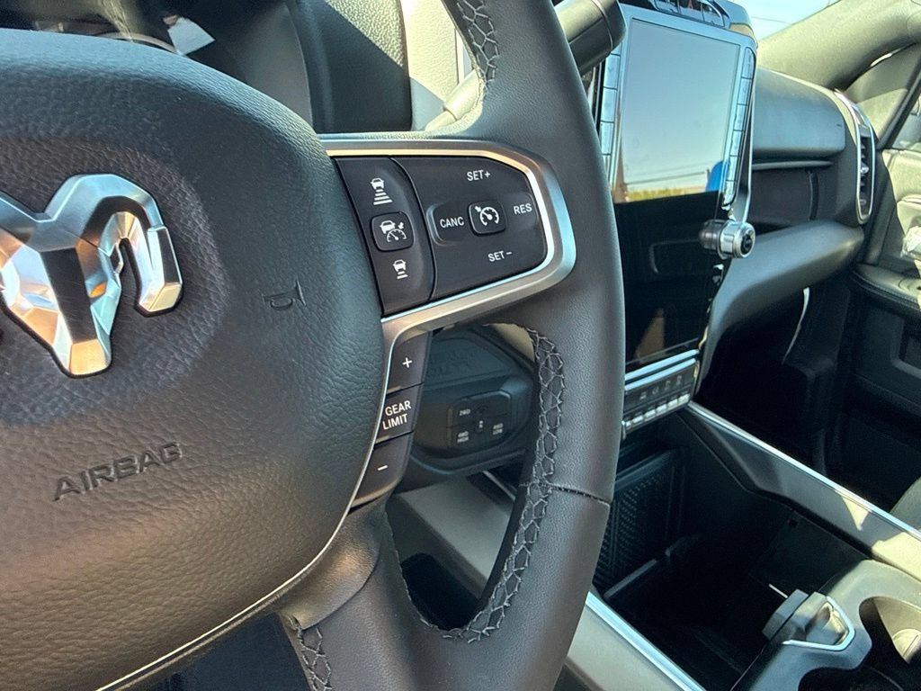 New 2027 RAM 3500 Big Horn AWD/4WD image 27