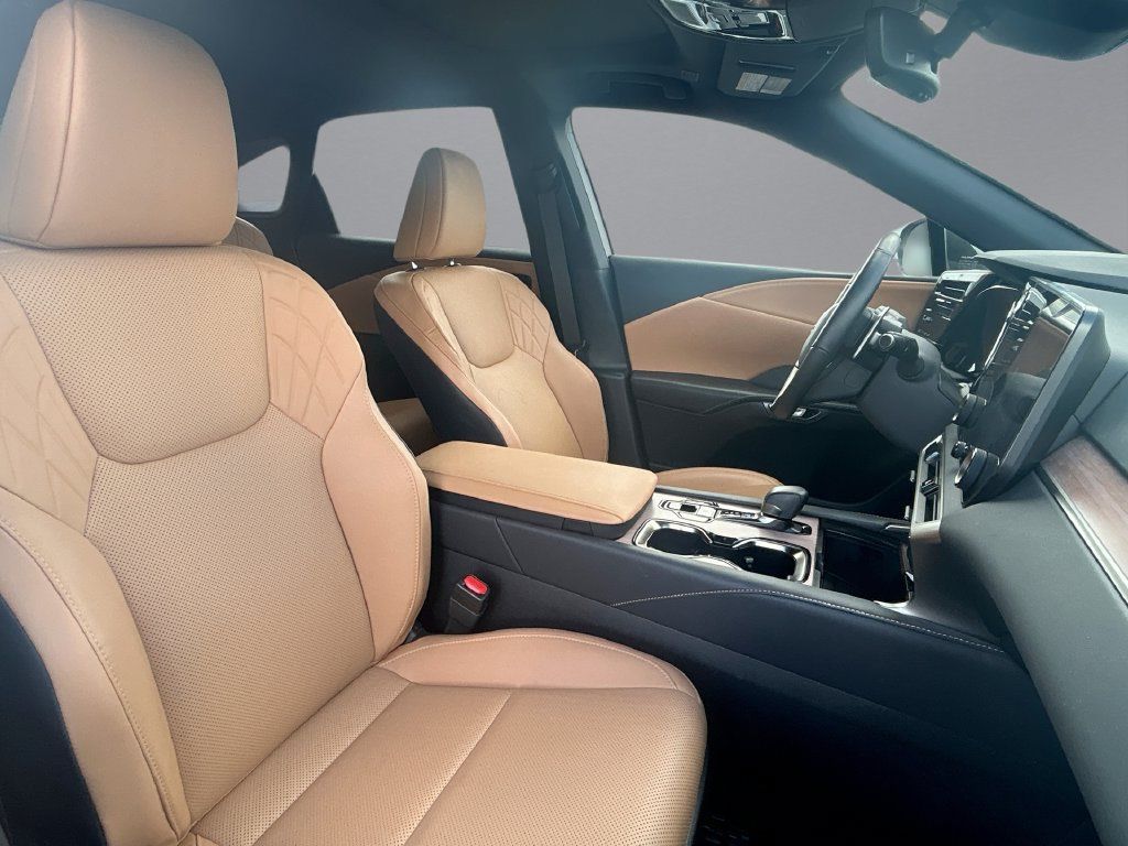 Used 2026 Lexus RX 350 Premium w/ Accessory Package (Z1) FWD image 30