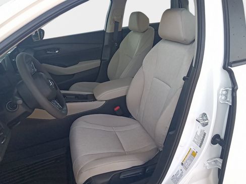 New 2025 Honda Accord LX image 13