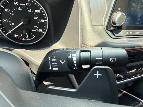 Used 2025 Nissan Rogue SV w/ Rock Creek Premium Package AWD/4WD image 19