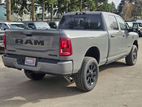 New 2026 RAM 2500 Laramie AWD/4WD image 7
