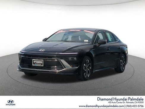Used 2025 Hyundai Sonata SEL FWD image 3