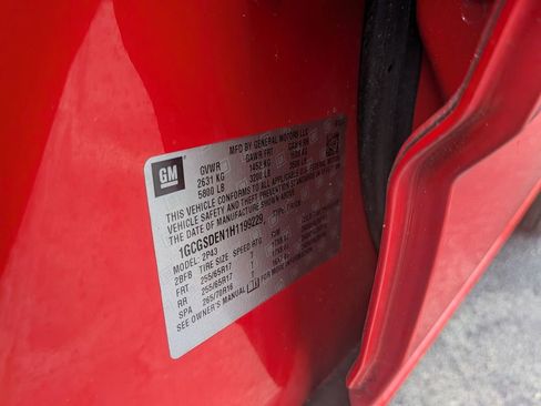 Used 2017 Chevrolet Colorado Z71 image 30