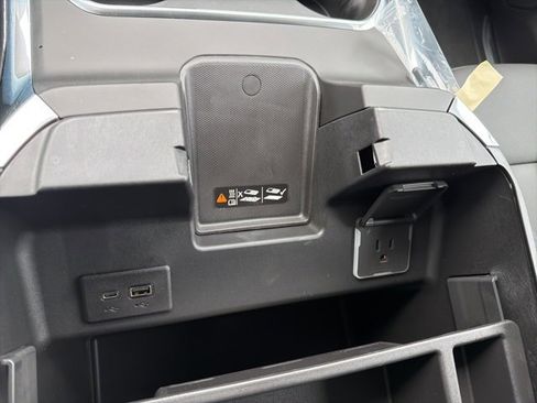 New 2026 Chevrolet Silverado 3500 LTZ w/ LTZ Plus Package image 23