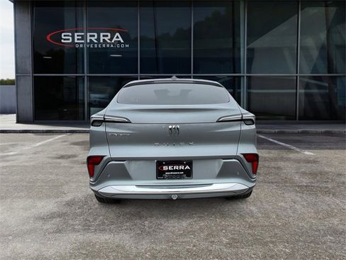 Used 2025 Buick Envista Avenir image 4