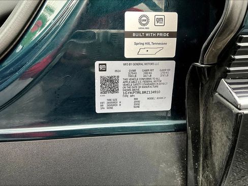 Certified 2024 Cadillac Lyriq Sport w/ LPO, Floor Liner Package AWD/4WD image 19