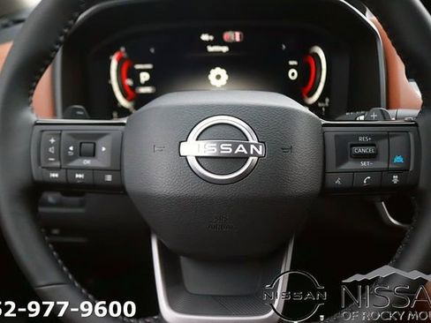 New 2026 Nissan Rogue Platinum w/ Platinum Premium Package AWD/4WD image 17